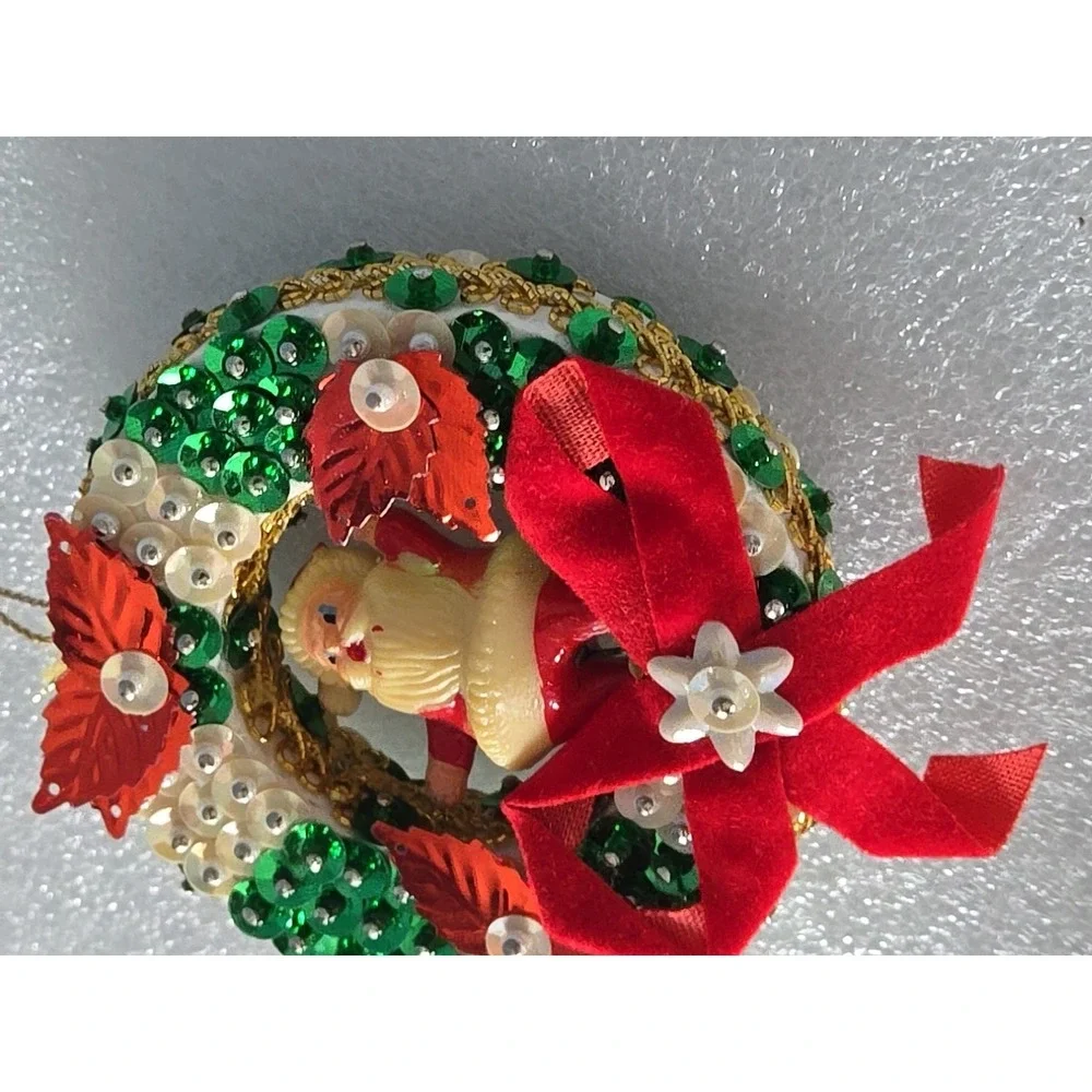 Beautiful Vintage Push Pin Bead Sequin With Santa Christmas Tree Wreath Ornament